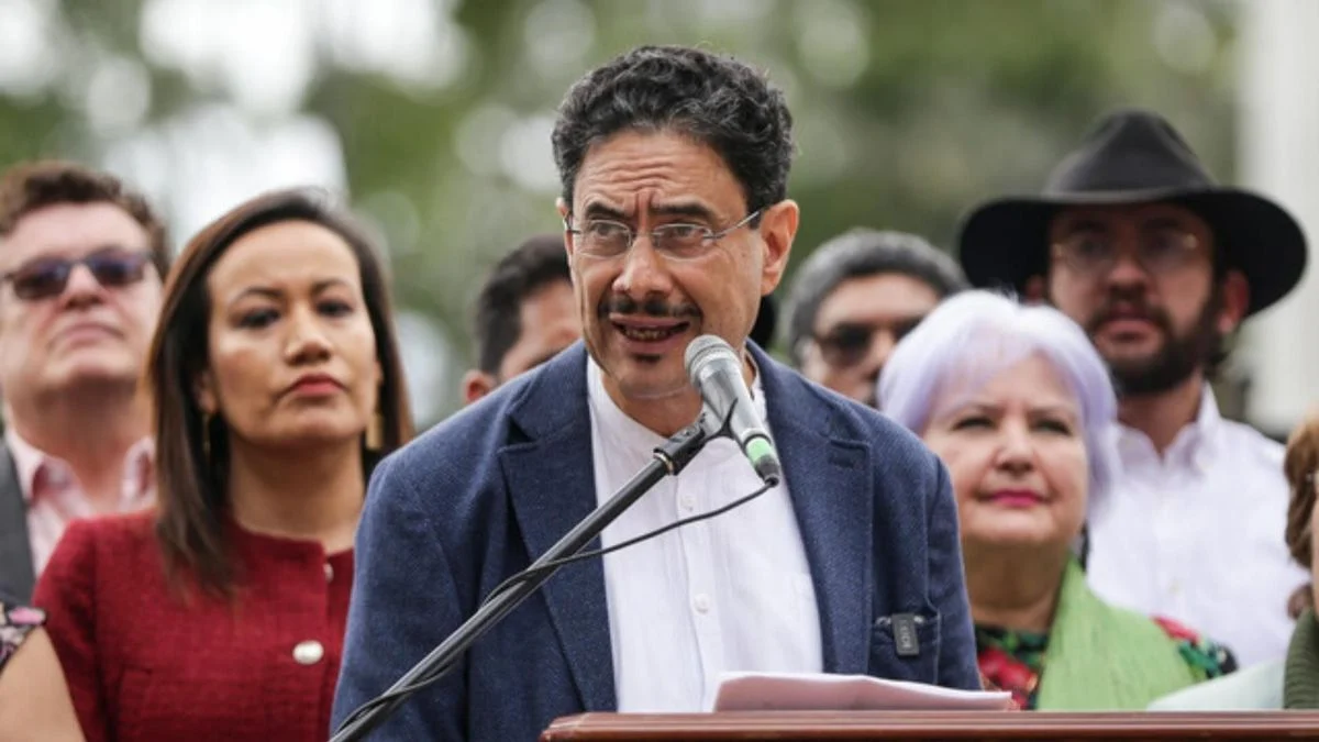 Apoyo Liberal Paloma Valencia — Apoyo Liberal Paloma Valencia: Iván Cepeda critica postura del Partido Liberal