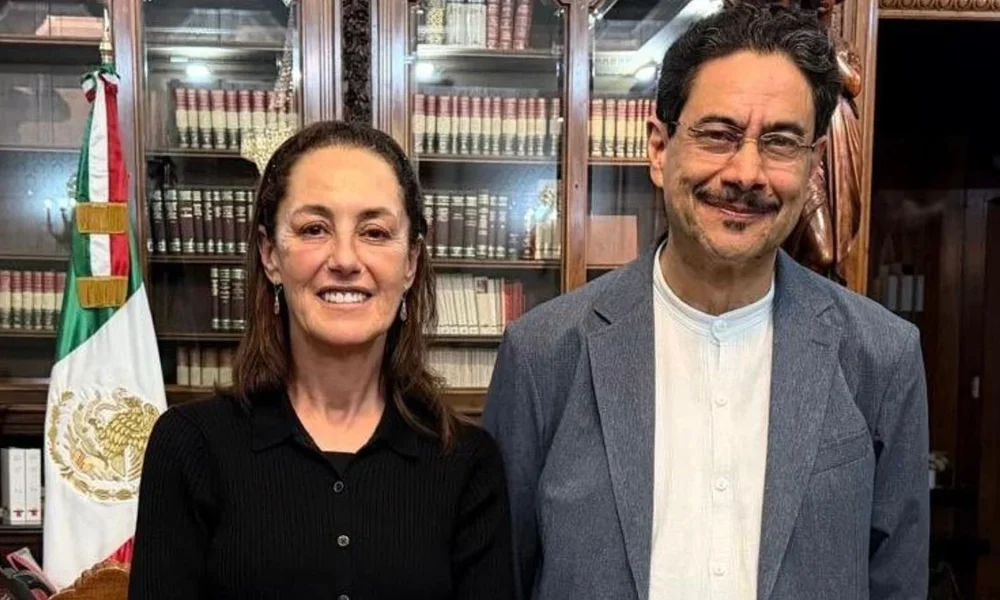 Iván Cepeda Sheinbaum — Iván Cepeda se reúne con Claudia Sheinbaum en México