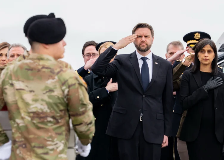 bombardeo isla Jark — Bombardeo isla Jark: Estados Unidos ataca horas antes de ultimátum a Irán