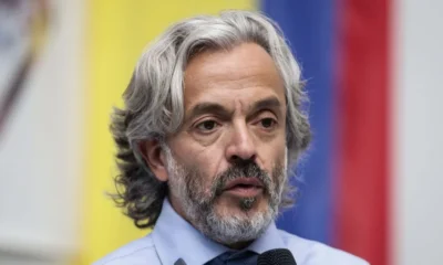 Declaraciones Juan Daniel Oviedo — Oviedo: "A Colombia debe importarle un comino la opinión de un presidente"