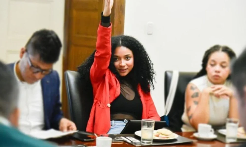 Esquema de seguridad UNP — UNP aclara controversia por esquema de seguridad a Juliana Guerrero