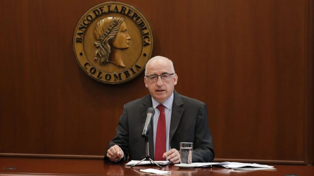 tasas de interés Banrep — Gerente del Banrep Confirma: No se Bajarán las Tasas de Interés