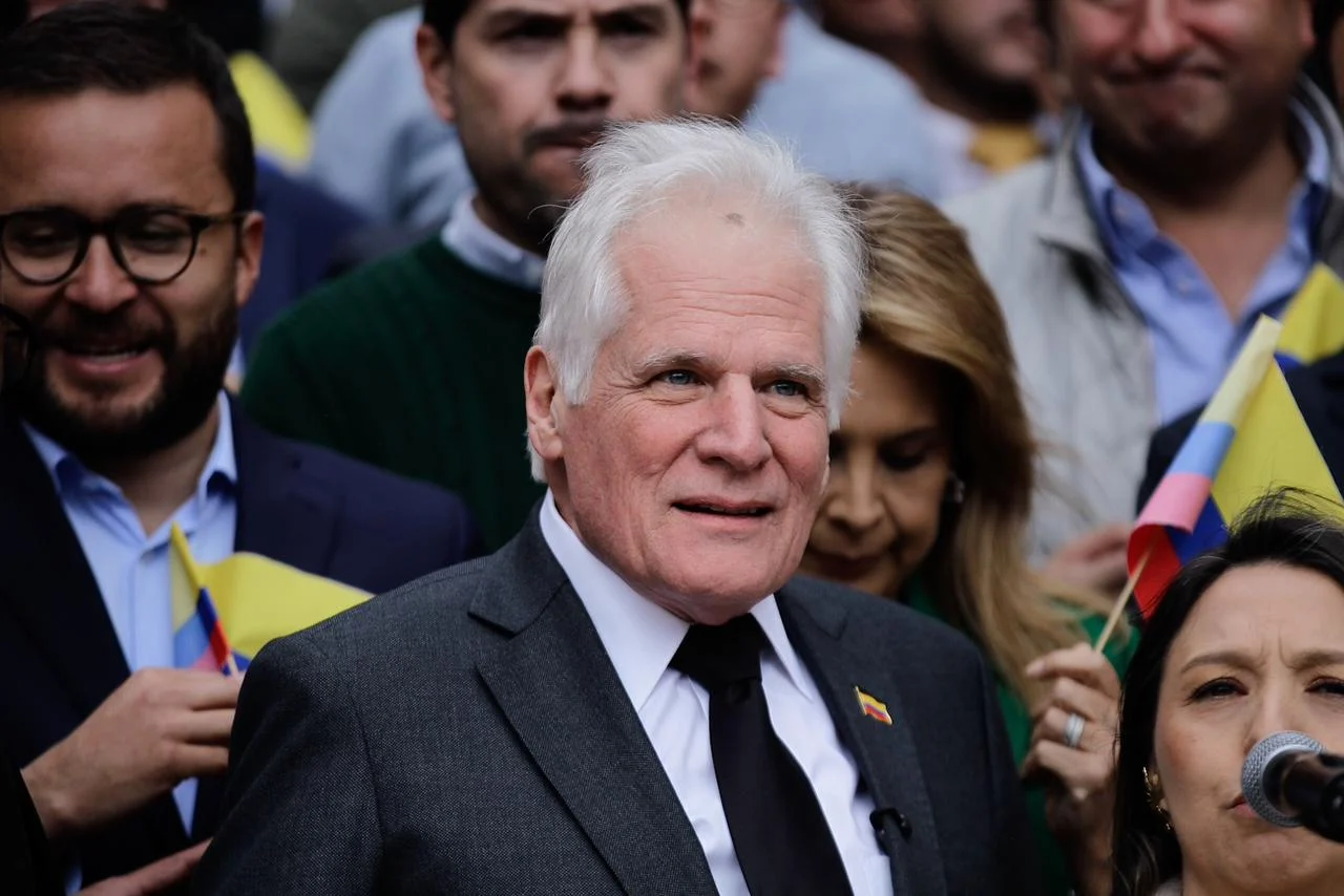Señalamientos Uribe Londoño — Señalamientos Uribe Londoño: Candidato Presidencial Califica Acusaciones Contra