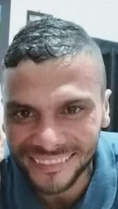 Homicidio La Virginia — Homicidio en La Virginia: Sicario Cobra Otra Vida en el Barrio Restrepo