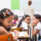 cátedra educación socio-emocional — Desafíos y relevancia de la Cátedra Educación Socio-emocional en Colombia
