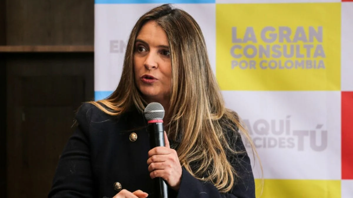 violencia suroccidente Colombia — Paloma Valencia Suspende Gira por Ola de Violencia en Suroccidente de Colombia