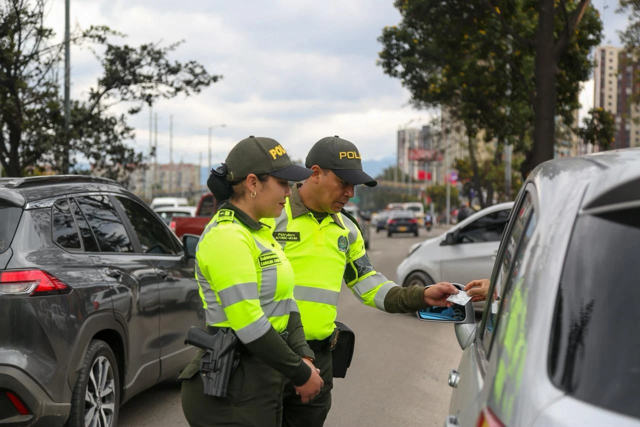 pico y placa Bogotá — Pico y placa Bogotá lunes 6 de abril: qué vehículos pueden circular