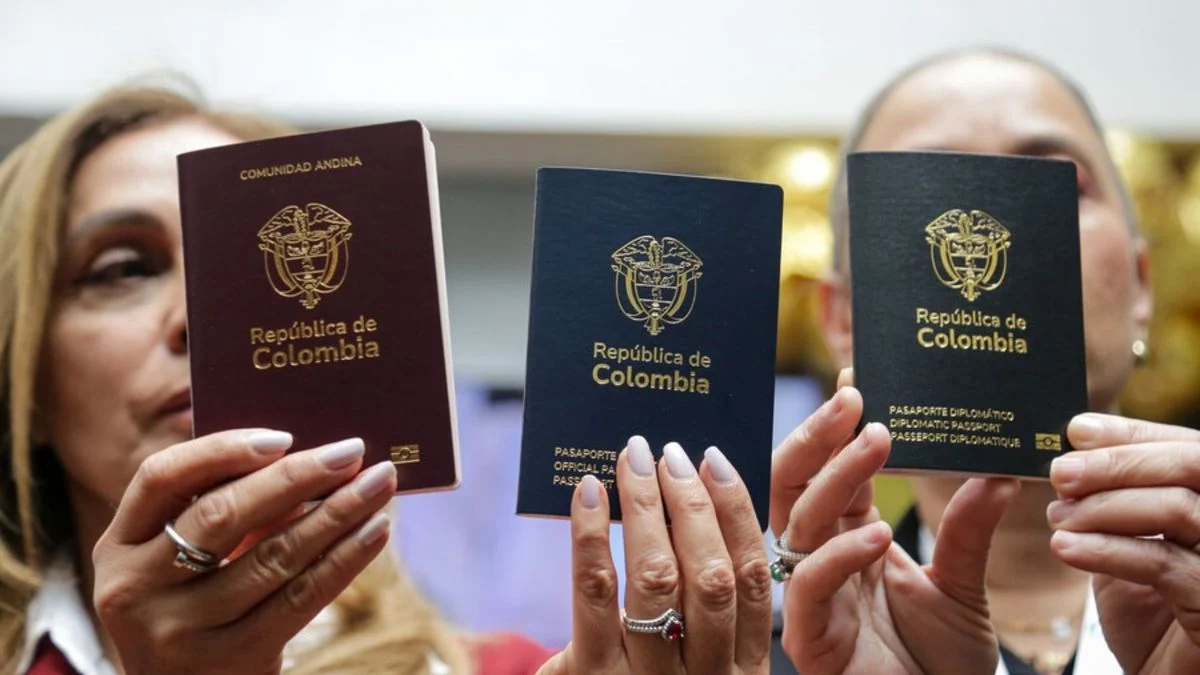nuevo pasaporte colombiano — Nuevo pasaporte colombiano: 1,4 billones en juego y conflictos legales sin resol