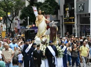 carrera política de Gustavo Aníbal Hoyos — Gustavo Aníbal Hoyos buscará Gobernación de Risaralda tras perder curul en Cámar