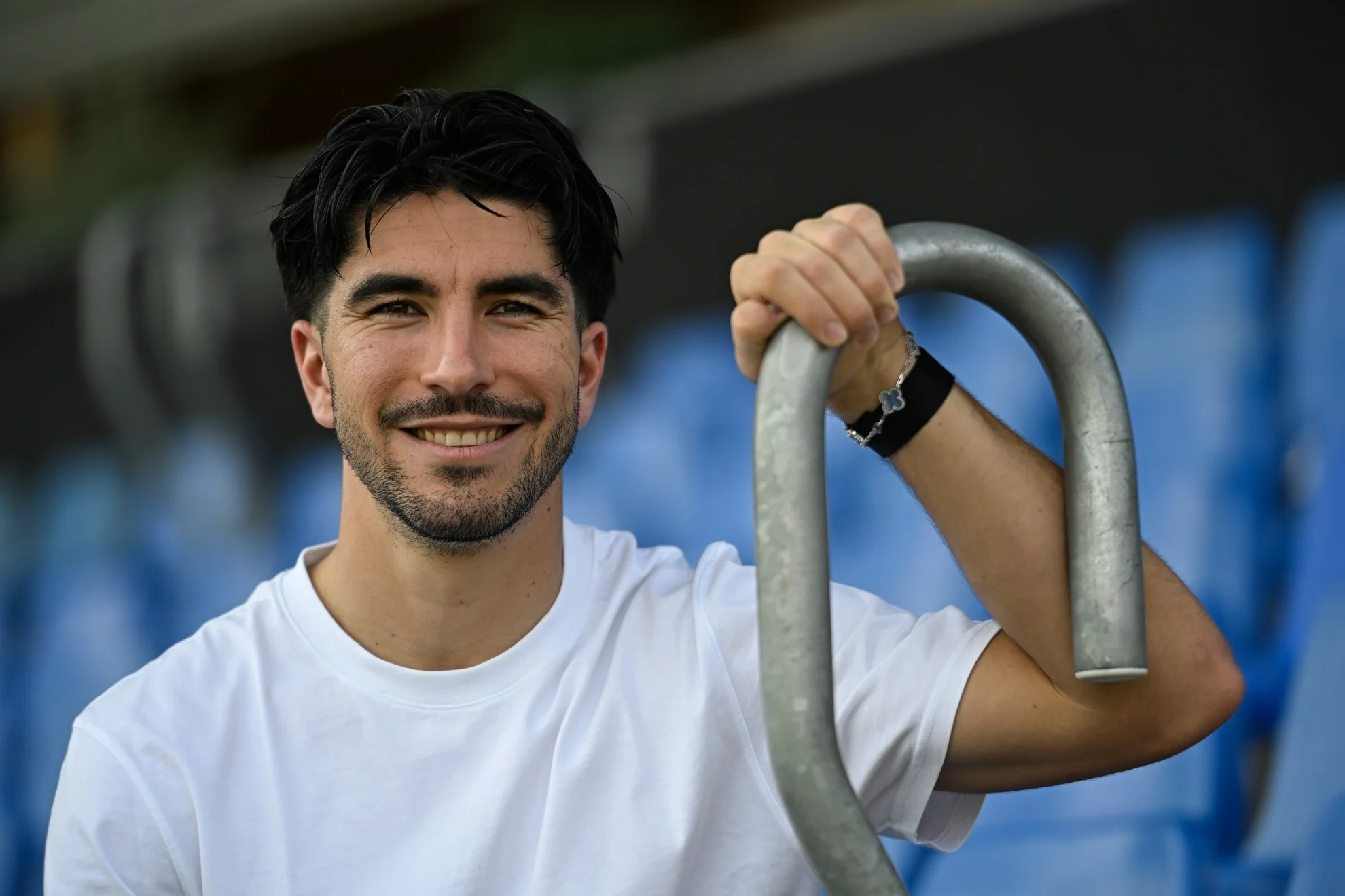Carlos Soler Real Sociedad — Carlos Soler celebra primera temporada exitosa y título con la Real Sociedad