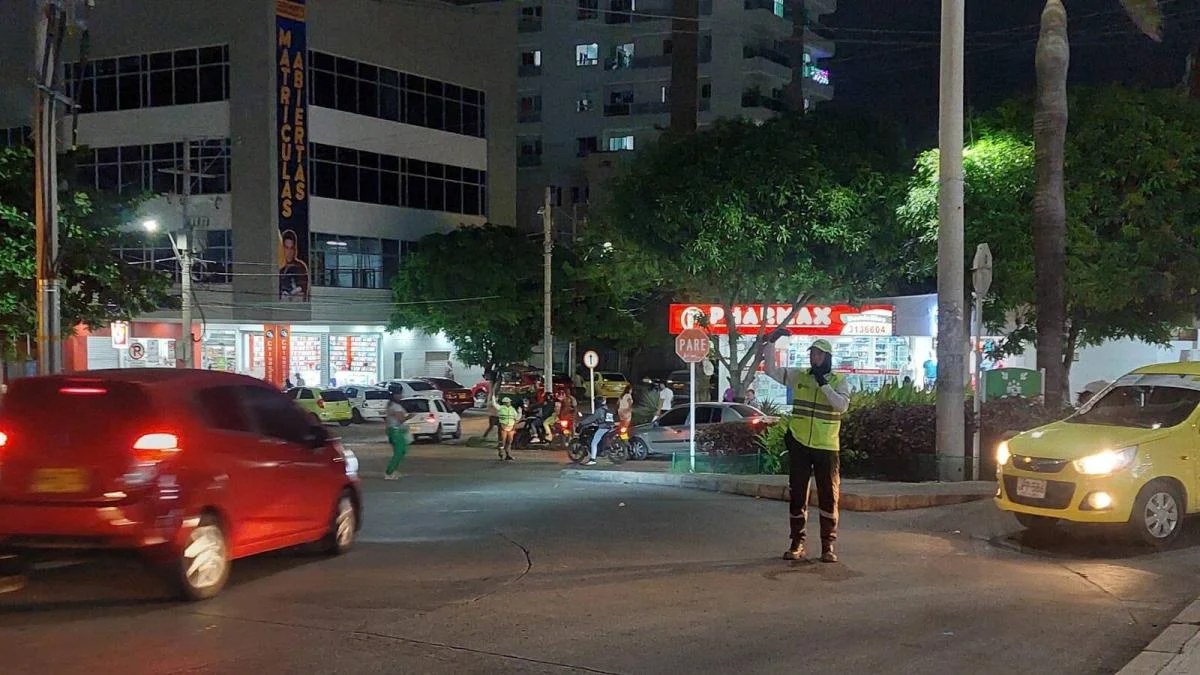 cierres carrera 50 Barranquilla — Restricciones por cierres carrera 50 Barranquilla: Desvíos en el par vial por ev