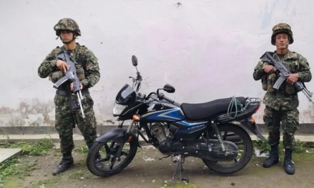 recuperación motocicleta periodista — Recuperación de motocicleta de periodista: Avance en caso Mateo Pérez Rueda