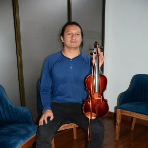 Ebanistería moderna — Ebanistería Moderna: El Ingeniero Steven López Redefine un Oficio Ancestral