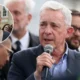 Acusaciones Uribe Cepeda — Uribe lanza graves acusaciones contra Iván Cepeda tras cierre de campaña