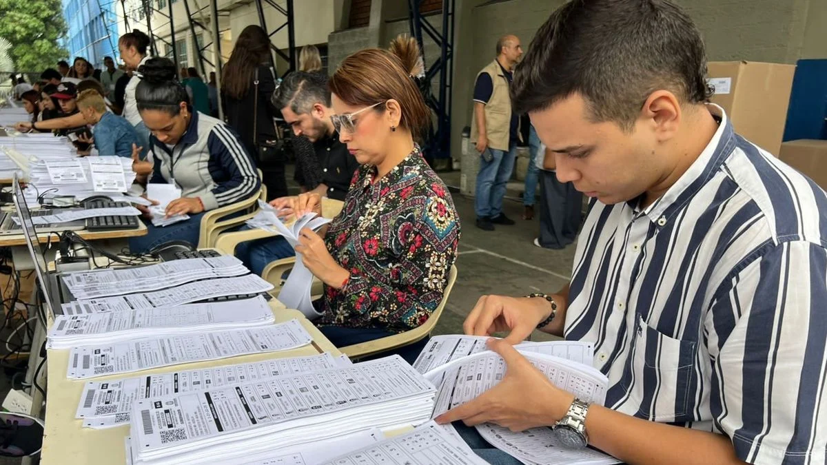 elección presidencial Colombia — Elección Presidencial Colombia: ¿Cómo opera el sistema de doble vuelta y el mand