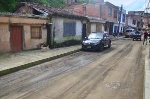 Obras ingeniería civil — Preocupación por Obras de Ingeniería Civil en Colombia y su Impacto Fiscal