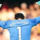 portería Valencia CF — Portería Valencia CF: El Dilema Tras la Renovación de Dimitrievski