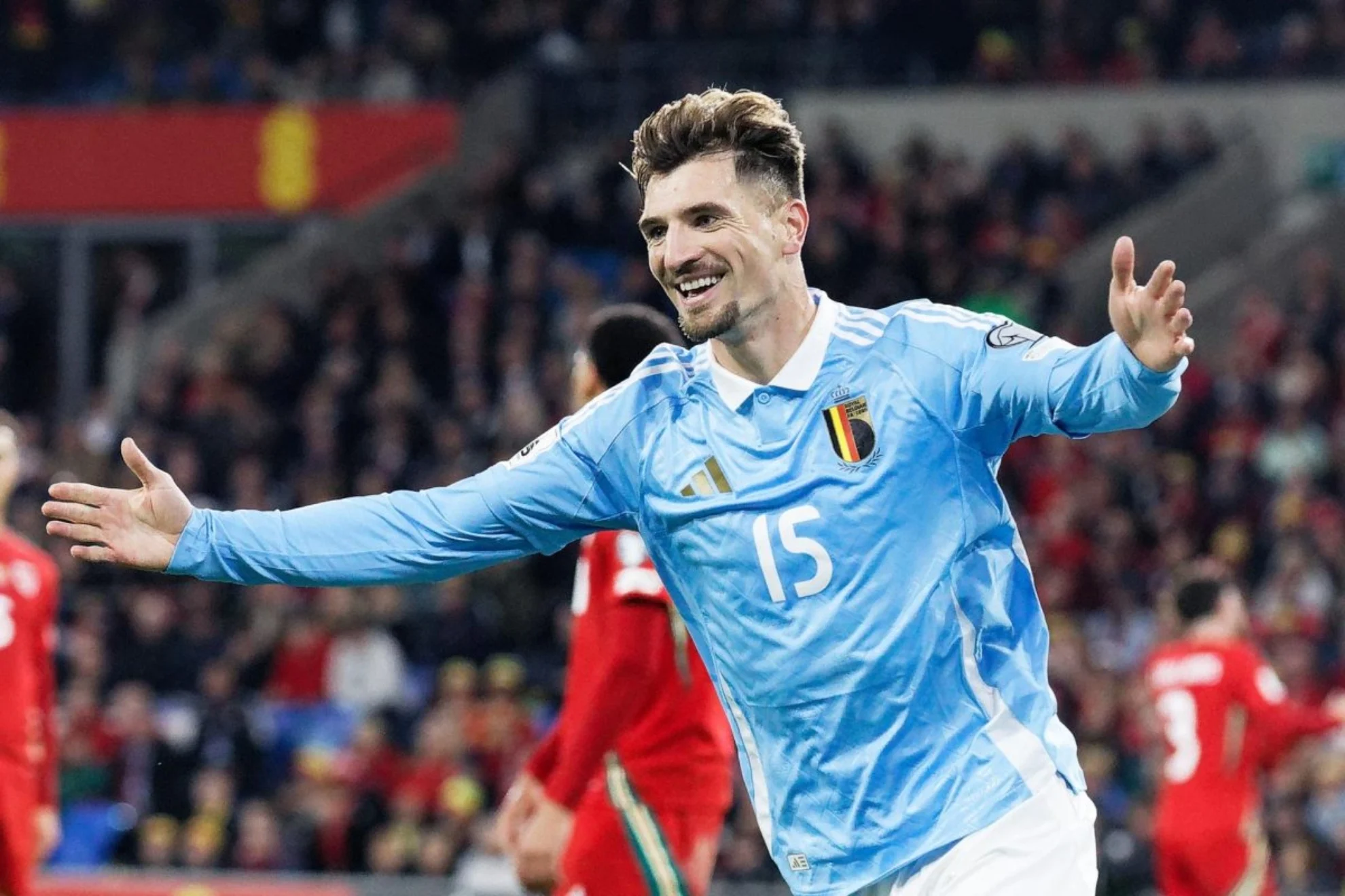 Fichaje Meunier Valencia — Fichaje Meunier Valencia: El defensa belga prioriza al club che