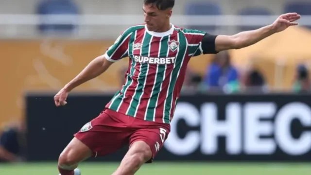 Real Betis Facundo Bernal — Real Betis Facundo Bernal: Negociaciones Avanzan para su Fichaje