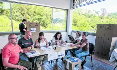 puesto votación Sandiego — Puesto votación Sandiego vuelve a su ubicación original en Medellín
