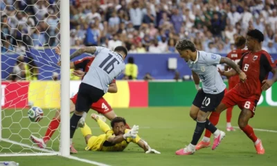 Empate Uruguay Mundial — Empate Uruguay Mundial: Un Error Clave Complica su Avance a Octavos