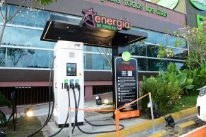 estación carga rápida Pereira — Estación de Carga Rápida en Pereira Impulsa la Movilidad Eléctrica Regional