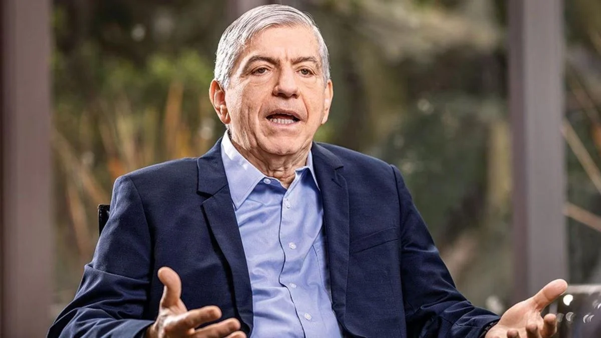 salud César Gaviria — Estado de salud César Gaviria: expresidente se recupera de cirugía abdominal