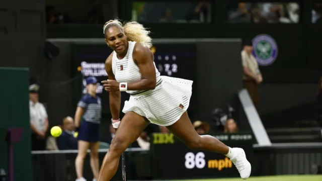Lesión Serena Williams Wimbledon — La Lesión de Serena Williams en Wimbledon pone en duda su partido de dobles