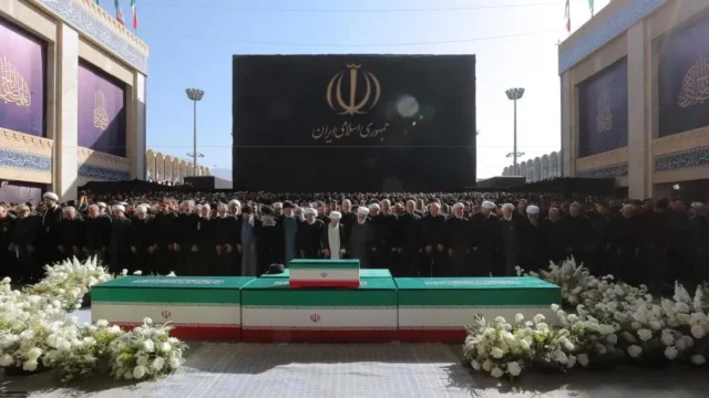ausencia Mojtaba Jamenei — Ausencia Mojtaba Jamenei en funeral de Ali Jamenei genera interrogantes sobre su