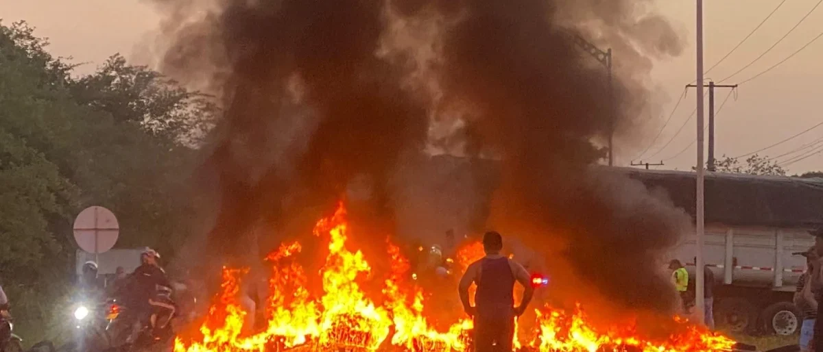 falta de agua Baranoa — Falta de Agua Baranoa: Bloqueo Total en La Cordialidad por Protestas