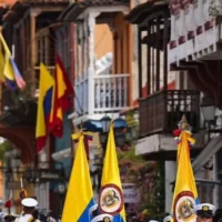 desfile 20 de Julio Cartagena — Cartagena conmemora el Grito de Independencia con multitudinario desfile