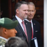 Presión T-MEC pagos — Presión T-MEC pagos: Estados Unidos exige apertura del sistema mexicano