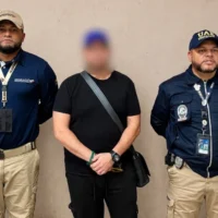 Captura Interpol feminicidio — Captura de buscado por feminicidio: Migración Colombia detiene a mexicano en Ant