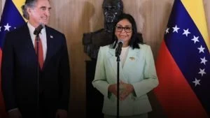 Estrategia EE. UU. Venezuela — Replantear Estrategia EE. UU. Venezuela Tras Captura de Maduro
