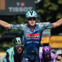 Victoria Tim Merlier Tour — Tim Merlier Consolida su Dominio con Victoria en la Octava Etapa del Tour de Fra