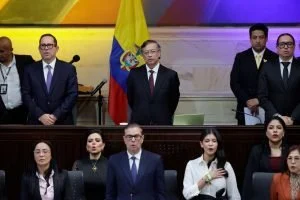 Demanda por fraude electoral — Petro anuncia demanda por fraude electoral tras comicios presidenciales