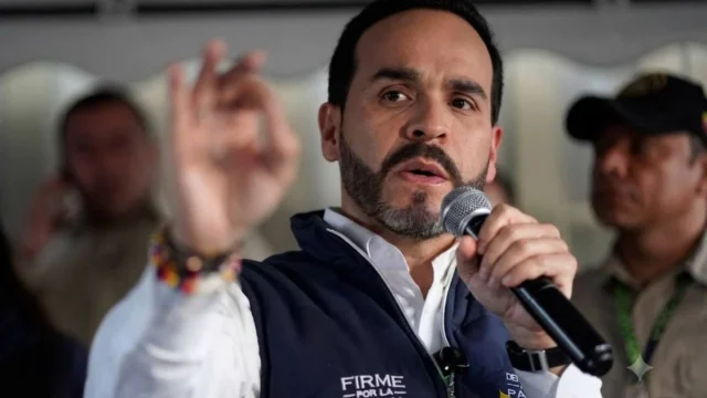fin empalme presidencial — Abelardo de la Espriella anuncia el fin del empalme presidencial con el Gobierno