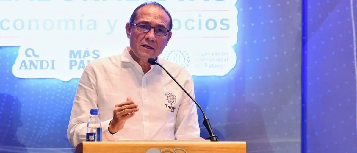 Empalme Gobierno Colombia — Ministro de Trabajo exige empalme transparente en Gobierno Colombia