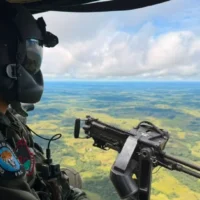 suspender bombardeos Arauca — Ordenan Suspender Bombardeos en Arauca por Protección de Menores