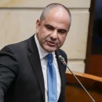 Presidencia Senado Centro Democrático — Centro Democrático Insiste en su Aspiración a la Presidencia del Senado
