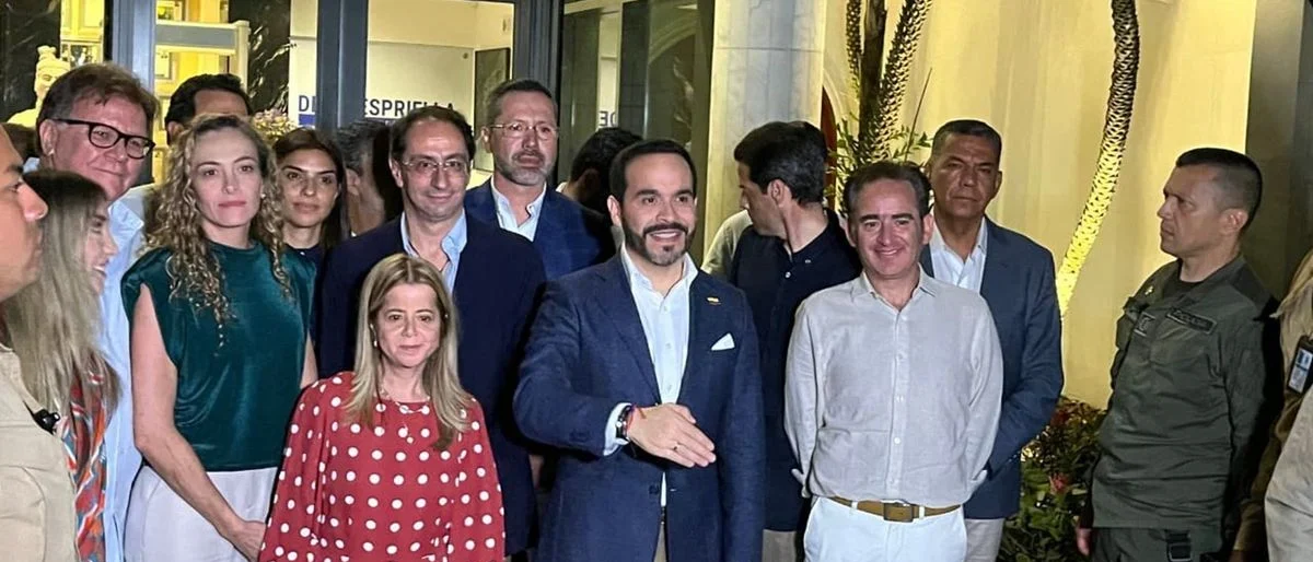 gabinete De La Espriella — Abelardo De La Espriella Define su Gabinete en Segundo Consejo de Ministros en B
