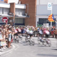incendio Tour de Francia — Incendio en Pirineos Orientales Amenaza Tercera Etapa del Tour de Francia 2026
