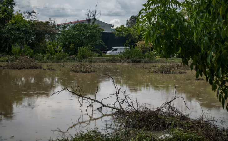 evacuación Medellín — Ordenan evacuación Medellín por riesgo de colapso en 45 inmuebles