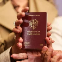 nuevo modelo pasaportes — Nuevo Modelo Pasaportes: Gobierno Advierte Ilegalidad al Detenerlo