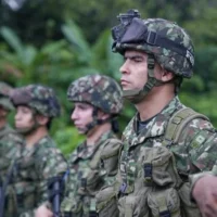 Oleada terrorista Colombia — Oleada Terrorista Colombia: Combates y Ataques Recrudecen Tras Posesión Presiden