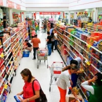 gasto hogares Colombia — Desaceleración del Gasto Hogares en Colombia: ¿Qué Implicaciones Tiene Para Su B