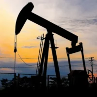 Reactivar exploración petróleo — Reactivar exploración petróleo: la urgencia de asegurar el futuro energético de