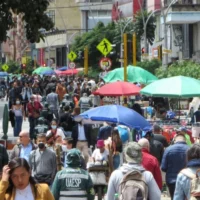 informalidad laboral Colombia — Informalidad laboral Colombia: más de la mitad de los nuevos empleos son informa