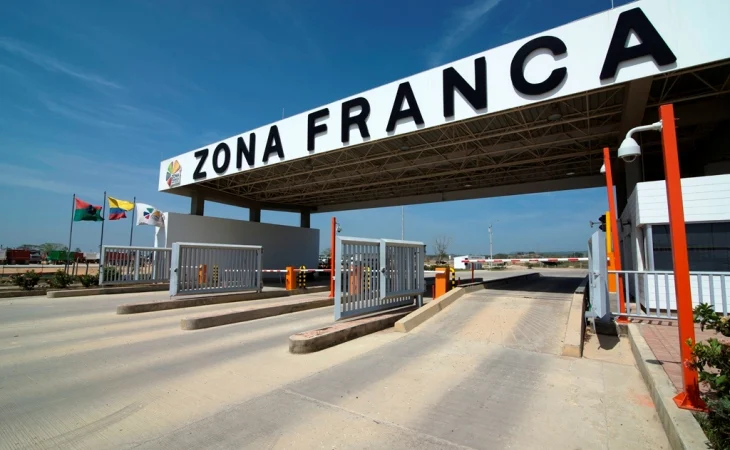 importaciones zonas francas — Importaciones desde Zonas Francas Aumentan por Caída del Dólar, ¿Qué Significa p