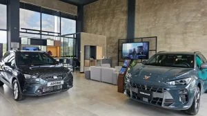 Vitrina CUPRA Pereira — CUPRA y SEAT inauguran vitrina en Pereira y consolidan expansión en Colombia
